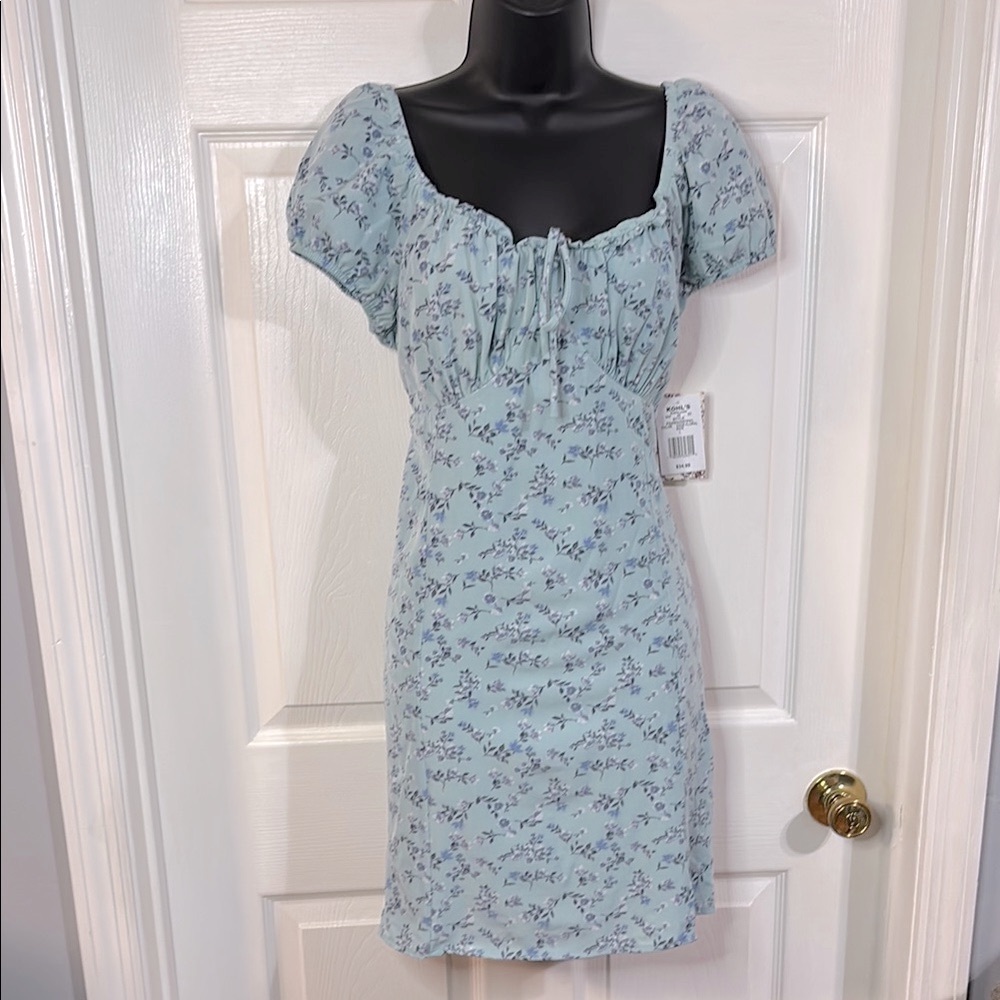NWT Pink Republic Peasant Dress, Size L